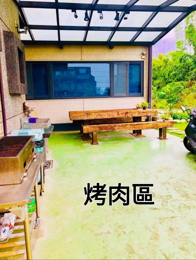 Weiden House Apartamento Luodong Exterior foto