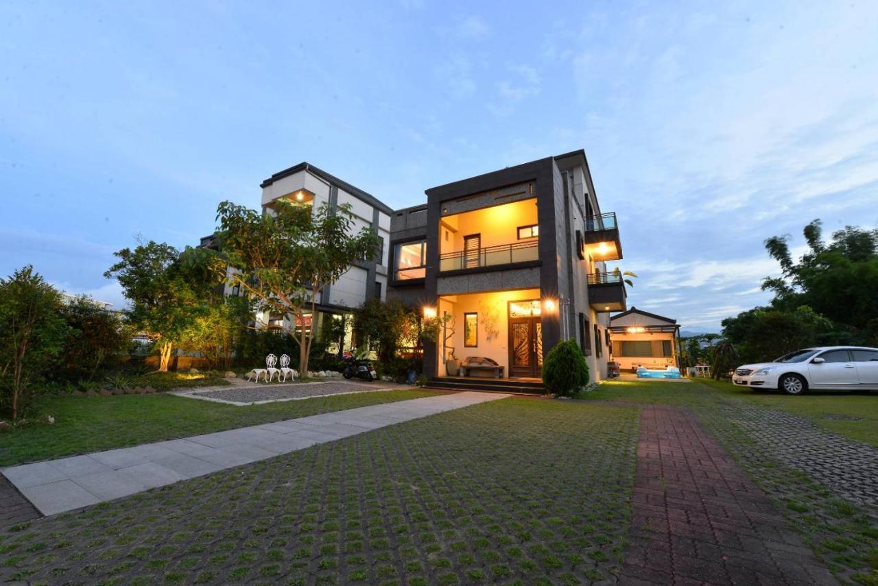 Weiden House Apartamento Luodong Exterior foto