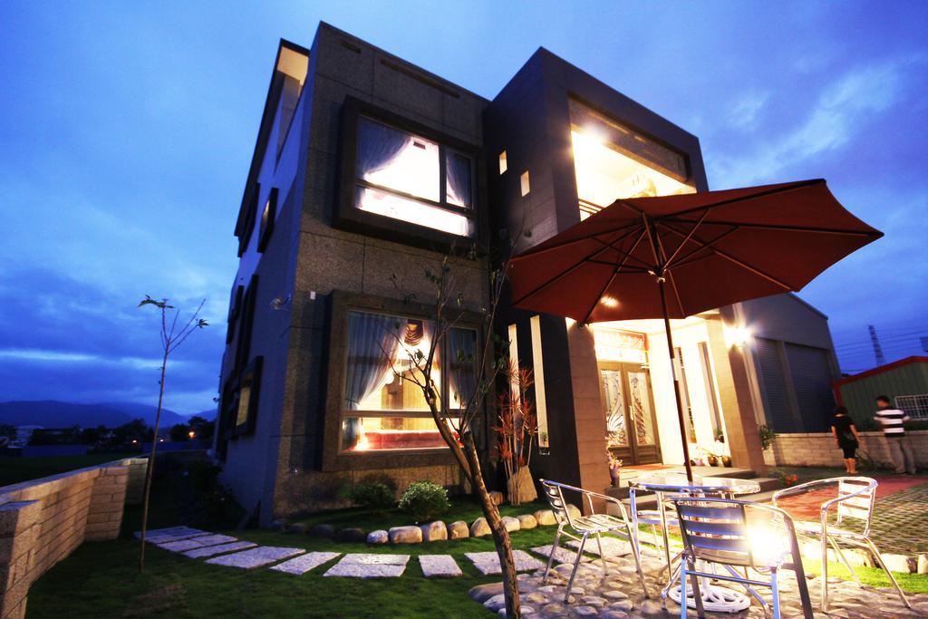 Weiden House Apartamento Luodong Exterior foto