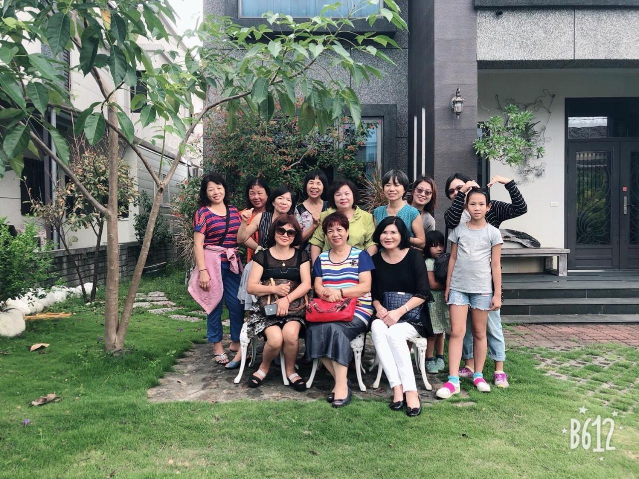 Weiden House Apartamento Luodong Exterior foto