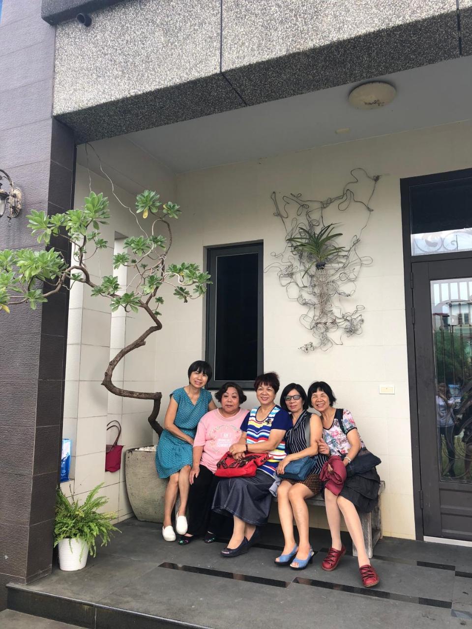Weiden House Apartamento Luodong Exterior foto