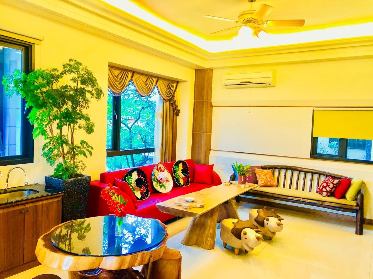 Weiden House Apartamento Luodong Exterior foto